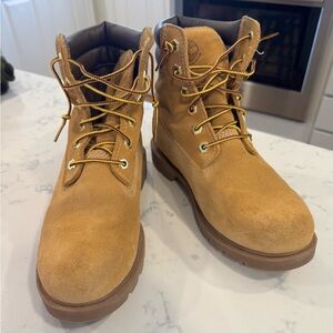 Timberland Boots Women’s sz 8.5